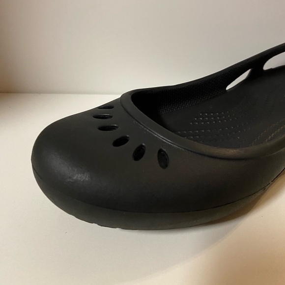 Crocs Kaydee Ballet Flats Women’s 7 Black Slingback Slip On Rubber Shoes Casual - Picture 9 of 12